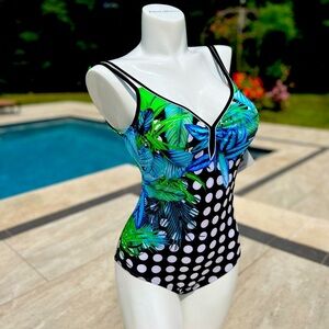 ‼️SALE ‼️ NWT One Piece Swimsuit By Sunflair polkadot with palm print Size 14